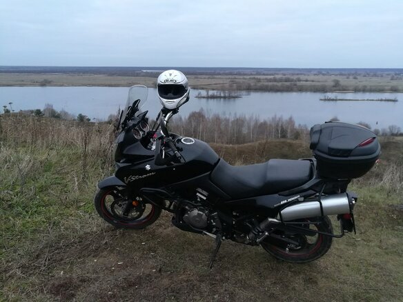 2008 Suzuki V-Strom 1000, чёрный