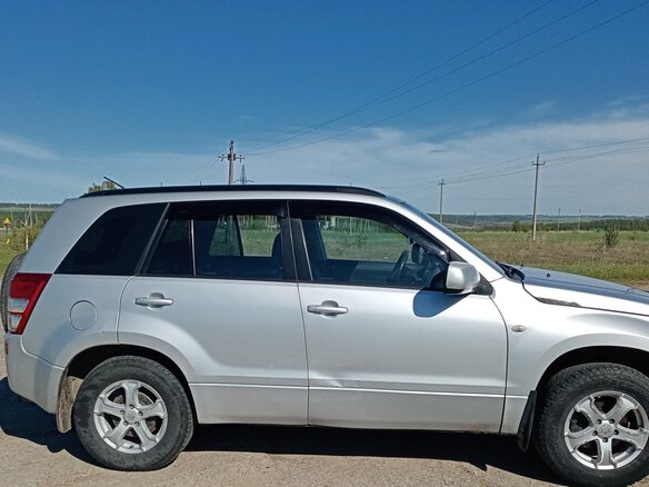 2005 Suzuki Grand Vitara II, серый, 750000 рублей - вид 3