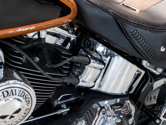 2008 Harley-Davidson Fat Boy, золотистый, 1300000 рублей - вид 39