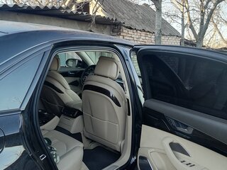 2015 Audi A8 III (D4) Рестайлинг, чёрный, 3500000 рублей, вид 4