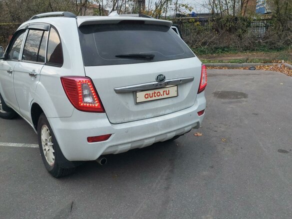 2015 Lifan X60 I, белый, 555555 рублей - вид 3