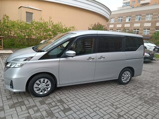 2017 Nissan Serena V (C27), серебристый, 2250000 рублей, вид 4
