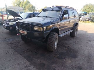 1999 Nissan Pathfinder II, чёрный, 1300000 рублей, вид 3