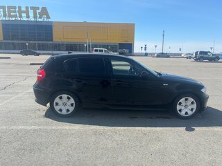 2009 BMW 1 серии 116i I (E81/E82/E87/E88) Рестайлинг, чёрный, 740000 рублей, вид 3