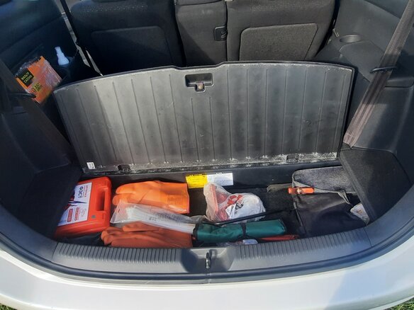 2003 Toyota Wish I, белый, 1200000 рублей - вид 17