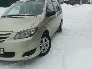 2004 Mazda MPV II (LW) Рестайлинг, золотистый, 650000 рублей, вид 2