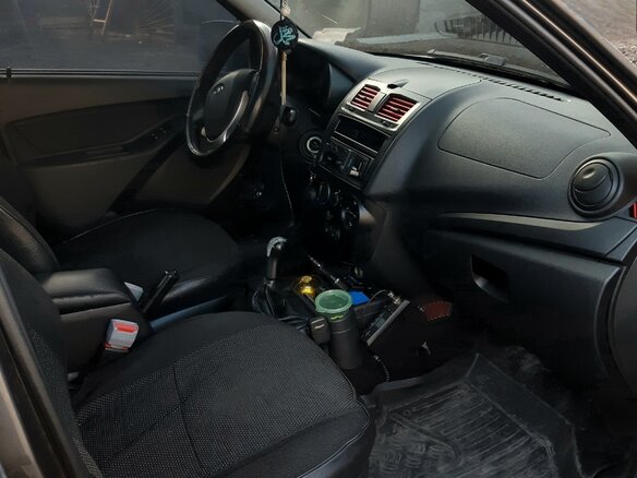 2014 Lada (ВАЗ) Kalina II, серый, 580000 рублей - вид 7