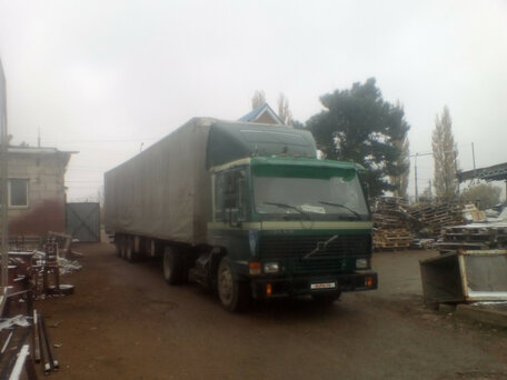 1995 Volvo FL, зелёный, 500000 рублей, вид 2