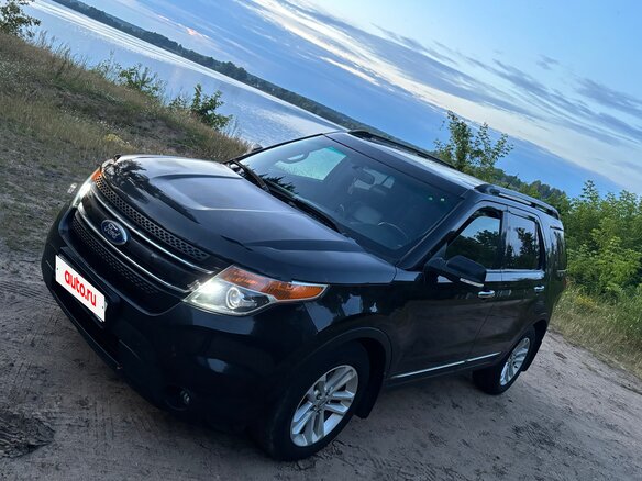 2011 Ford Explorer V, чёрный - вид 13