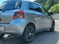 2007 Toyota Vitz II (XP90), серебристый, 500000 рублей - вид 5
