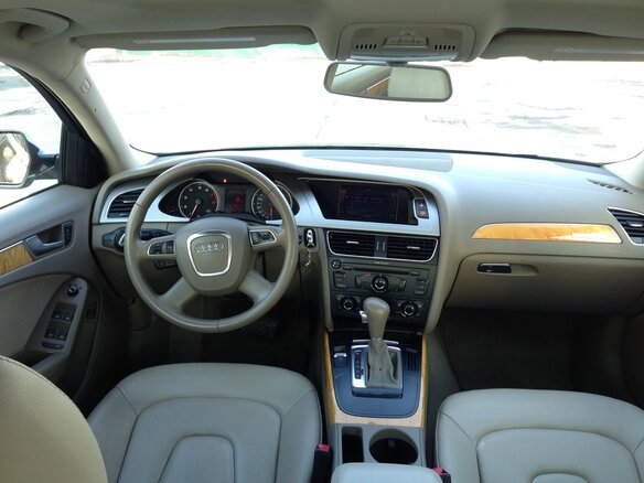 2010 Audi A4 6-speed IV (B8), синий - вид 9