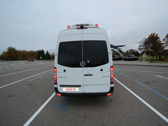 2016 Mercedes-Benz Sprinter, белый, 2920000 рублей - вид 2