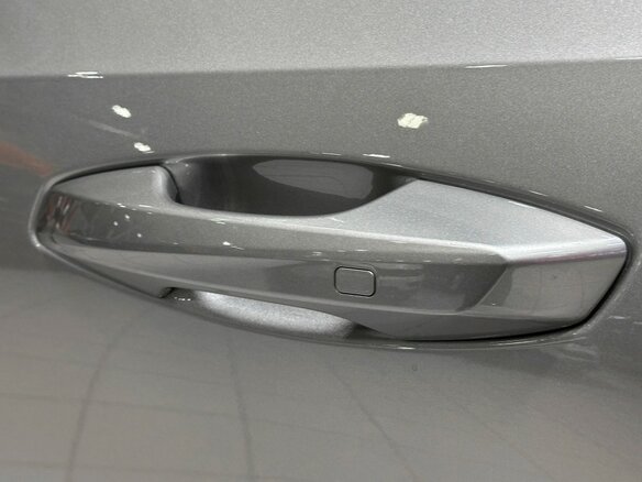 2026 Geely Galaxy M7, серебристый, 3617000 рублей - вид 32