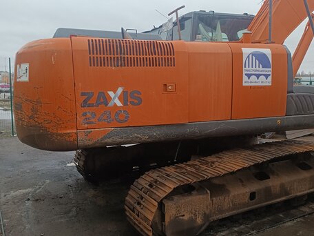 2013 Hitachi ZX240, красный, 2240000 рублей, вид 4