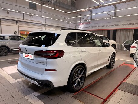 2022 BMW X5 30d IV (G05/G18), белый, 8900000 рублей, вид 5