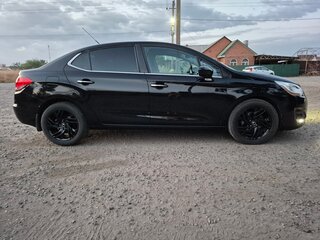 2014 Citroen C4 II, чёрный, 850000 рублей, вид 4