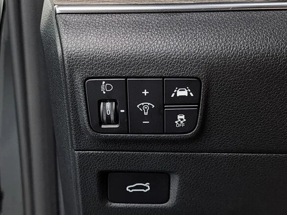 2021 Kia K5 III, чёрный, 2130000 рублей - вид 17
