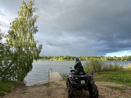 2023 Stels ATV-650 Guepard Trophy, серый, 990000 рублей, вид 4