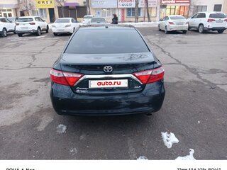 2017 Toyota Camry VII (XV50) Рестайлинг, синий, 2250000 рублей, вид 3