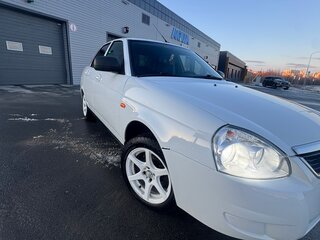 2018 Lada (ВАЗ) Priora I Рестайлинг, белый, 620000 рублей, вид 3