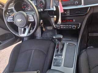 2019 Kia Optima IV Рестайлинг, синий, 1550000 рублей, вид 5