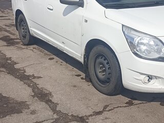 2013 Chevrolet Cobalt II, белый, 580000 рублей, вид 4