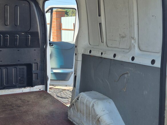 2009 Ford Transit, белый, 950000 рублей - вид 12
