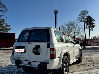 2000 Nissan Safari V (Y61), белый, 2800000 рублей, вид 4