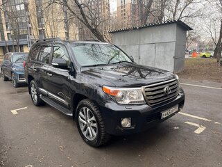 2013 Toyota Land Cruiser 200 Series Рестайлинг 1, чёрный, 2999999 рублей, вид 3
