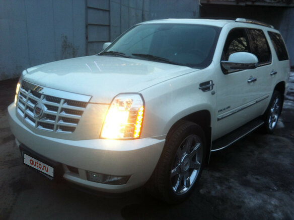 2014 Cadillac Escalade III, белый