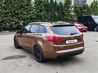 2016 Kia Ceed II Рестайлинг, коричневый, 1400000 рублей, вид 3
