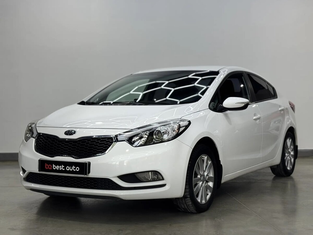 Открыть фотографии: Kia Cerato III