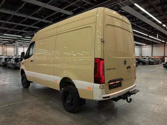 2024 Mercedes-Benz Sprinter, бежевый, 14500000 рублей - вид 5