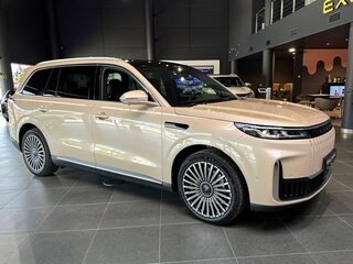 2026 Esteo Exlantix ET8, бежевый, 7690000 рублей, вид 3