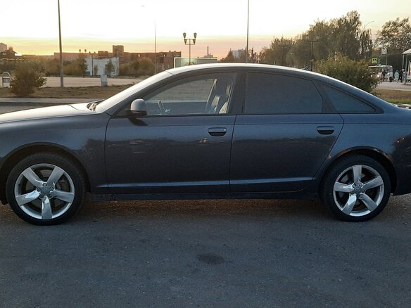 2009 Audi A6 III (C6) Рестайлинг, серый, 1450000 рублей - вид 3