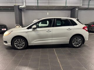 2013 Citroen C4 II, белый, 770000 рублей, вид 3