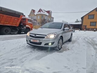 2011 Opel Astra H Рестайлинг, серебристый, 750000 рублей, вид 1