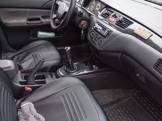 2005 Mitsubishi Lancer IX, красный, 369000 рублей, вид 5