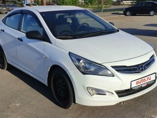 2014 Hyundai Solaris I Рестайлинг, белый, 770000 рублей, вид 2
