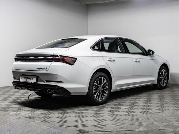 2026 Geely Preface I, белый, 3329990 рублей - вид 5