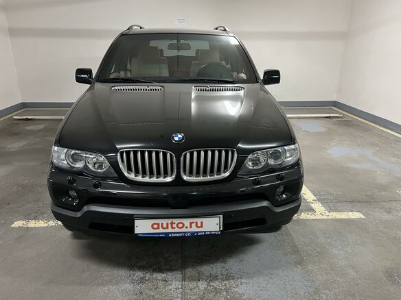 2004 BMW X5 4.4i I (E53) Рестайлинг, чёрный - вид 1