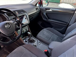 2018 Volkswagen Tiguan II, красный, 2650000 рублей, вид 5