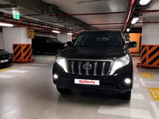 2015 Toyota Land Cruiser Prado 6-speed 150 Series Рестайлинг 1, чёрный, 3500000 рублей, вид 1