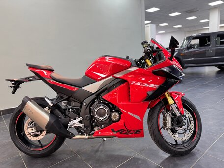 2025 Voge 525RR, красный, 577000 рублей, вид 2