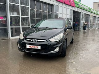 2012 Hyundai Solaris I, чёрный, 900000 рублей, вид 1
