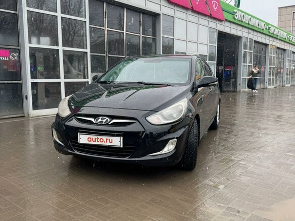 2012 Hyundai Solaris I, чёрный, 900000 рублей