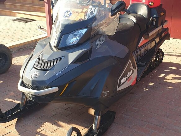 2015 BRP Ski-Doo Skandic 600, чёрный, 1850000 рублей - вид 4
