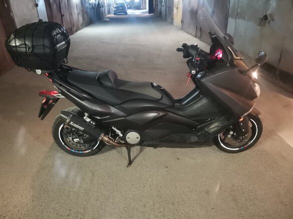 2012 Yamaha TMAX, чёрный, 700000 рублей - вид 2