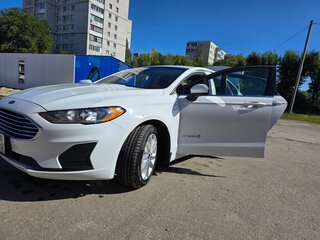2019 Ford Fusion (North America) II Рестайлинг, белый, 1890000 рублей, вид 5