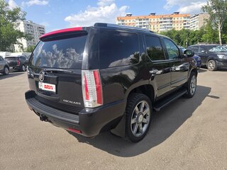 2011 Cadillac Escalade III, чёрный, 2550000 рублей, вид 4
